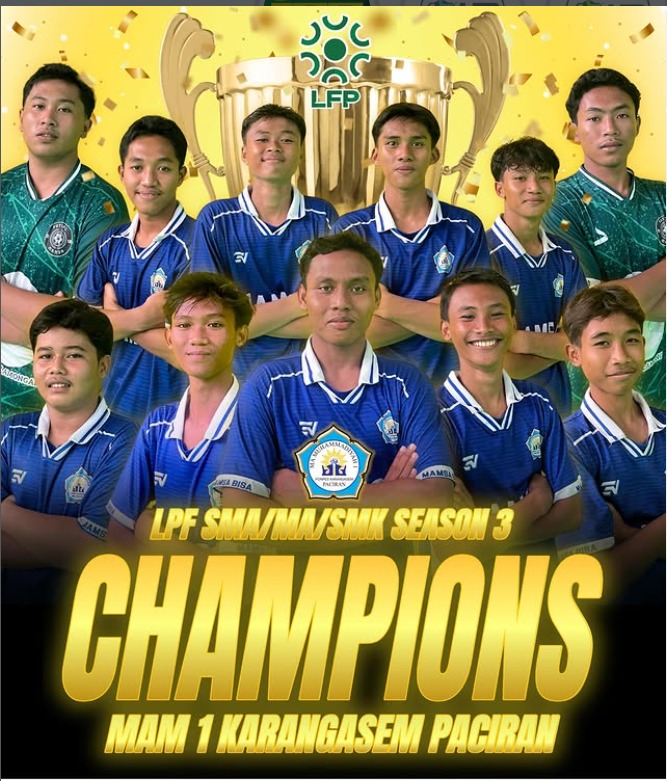 Tim futsal MAM 1 Karangasem Paciran merayakan gelar juara LFP Season 3
